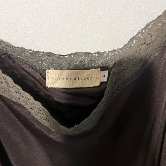 Johnny Was 4 Love and Liberty Slip Gray-ish Brown - Picture 2 of 2